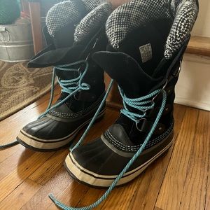 Winter boots